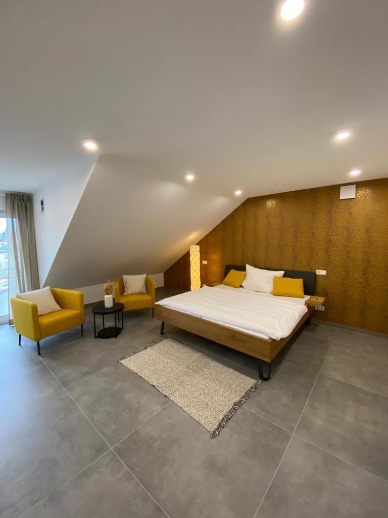 Apartment Neue Mit Weinbergsblick - Urlaub Im Wein- Und Ferienort *